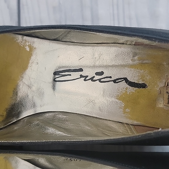 Vintage Erica Black Satin Low Heel Pumps by Huggins Shoes Womens Size 7.5AA - Picture 6 of 10